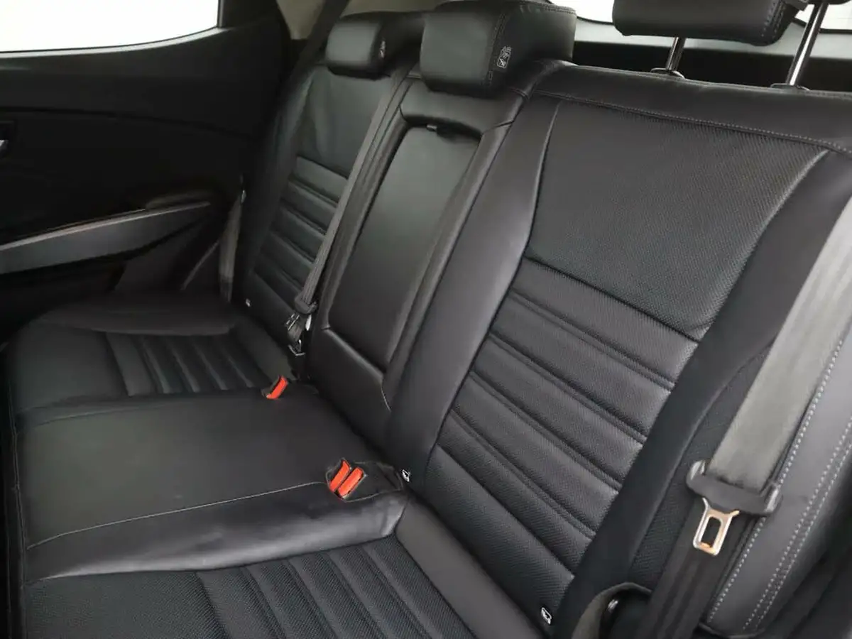 2022-kgm-ssangyong-tivoli-15-ultimate-auto-big-14