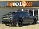 2022-lamborghini-urus-40-no-trim-small-12
