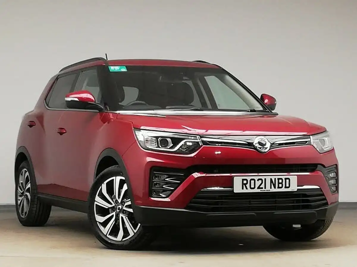 2021-kgm-ssangyong-tivoli-16td-ultimate-136ps-ss-auto-big-0
