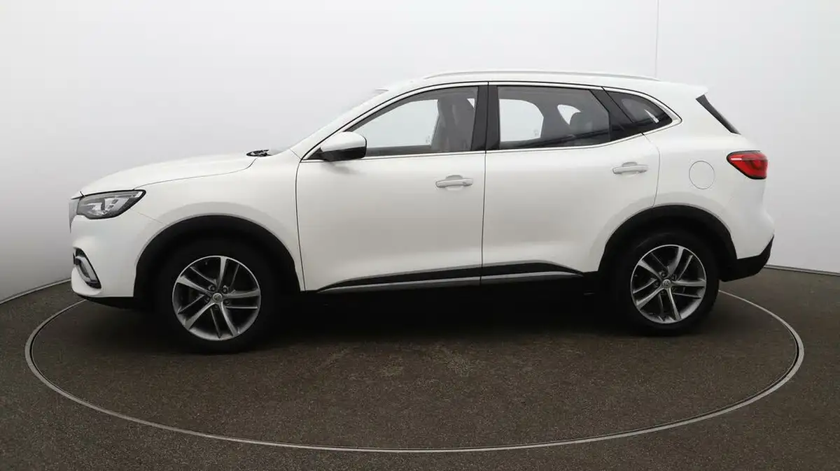 2022-mg-hs-15t-gdi-exclusive-162ps-dct-big-65