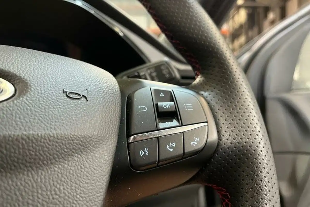 2021-ford-kuga-15-st-line-edition-big-28