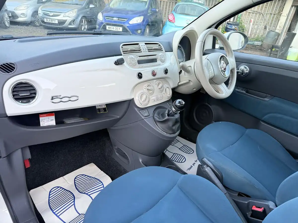 2011-fiat-500-12-lounge-big-19