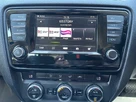 2015-skoda-octavia-14-tsi-se-l-hatchback-dsg-small-37