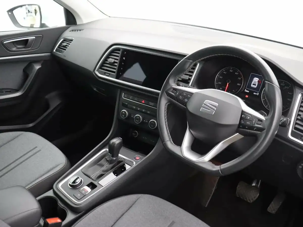 2022-seat-ateca-15-ecotsi-se-technology-dsg-big-6