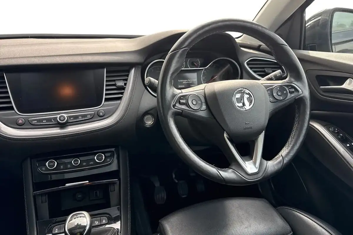 2018-vauxhall-grandland-x-12-elite-nav-132ps-big-17