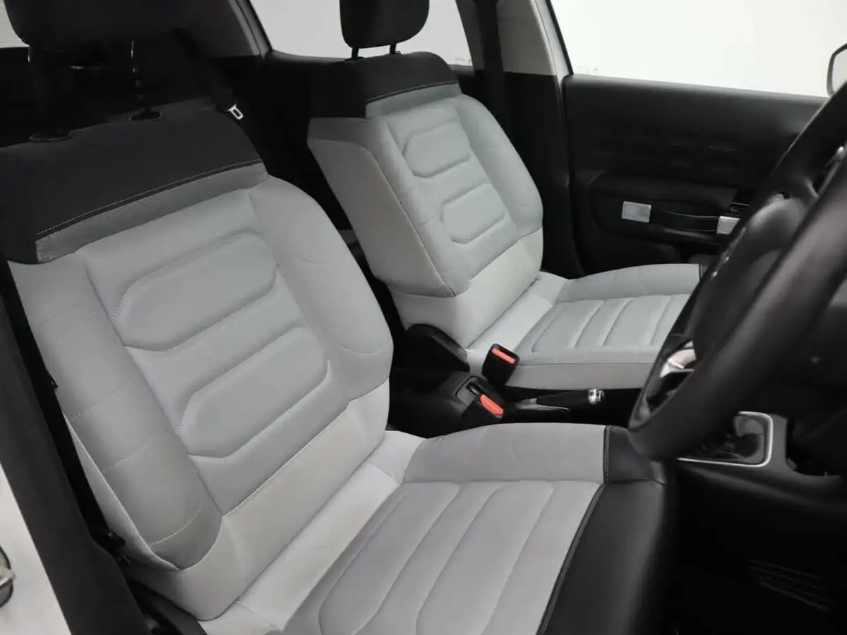 2022-citroen-c3-12-puretech-elle-83ps-ss-big-8