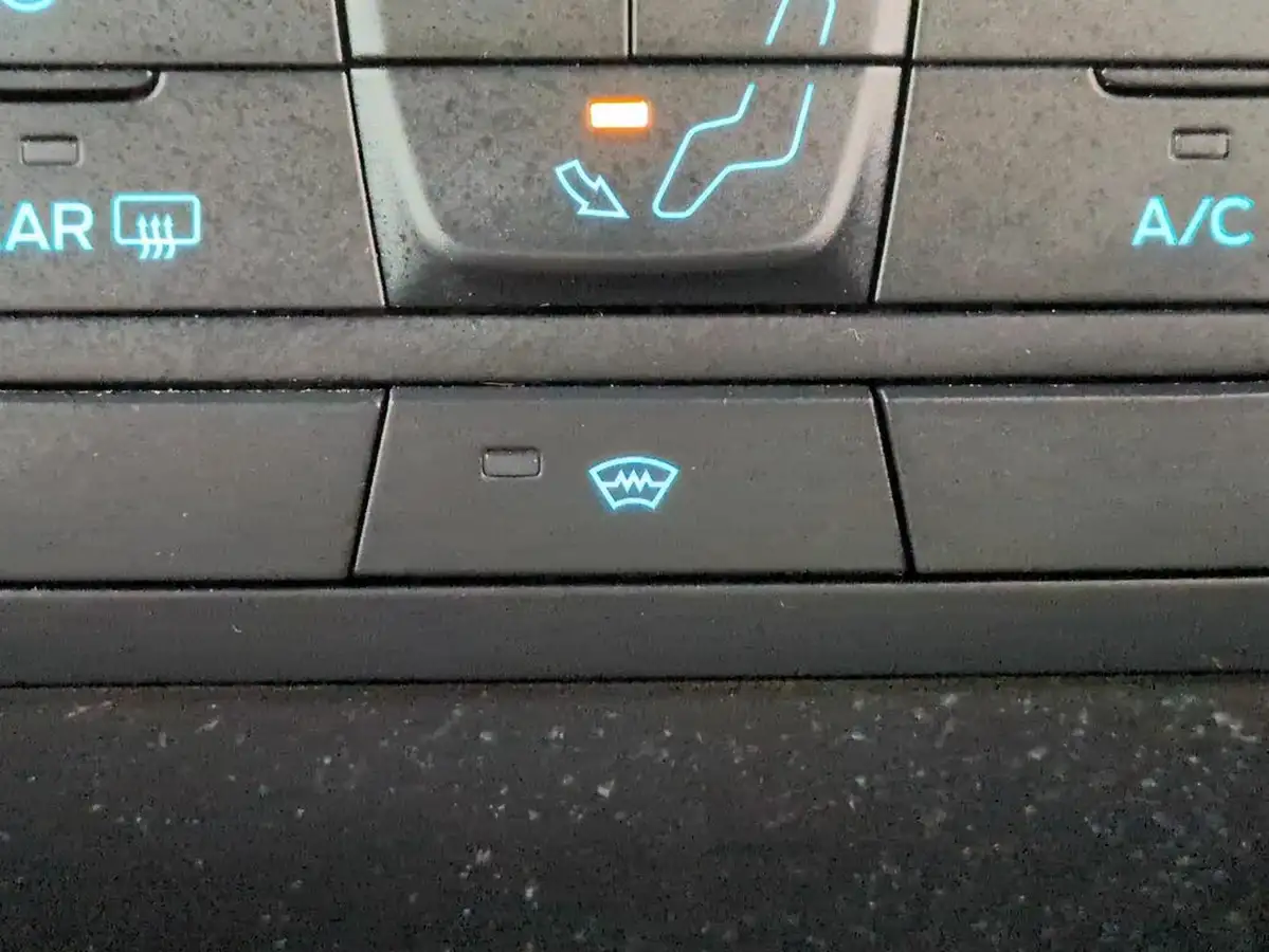 2021-ford-fiesta-10t-st-line-edition-125ps-hybrid-mhev-5d-big-22