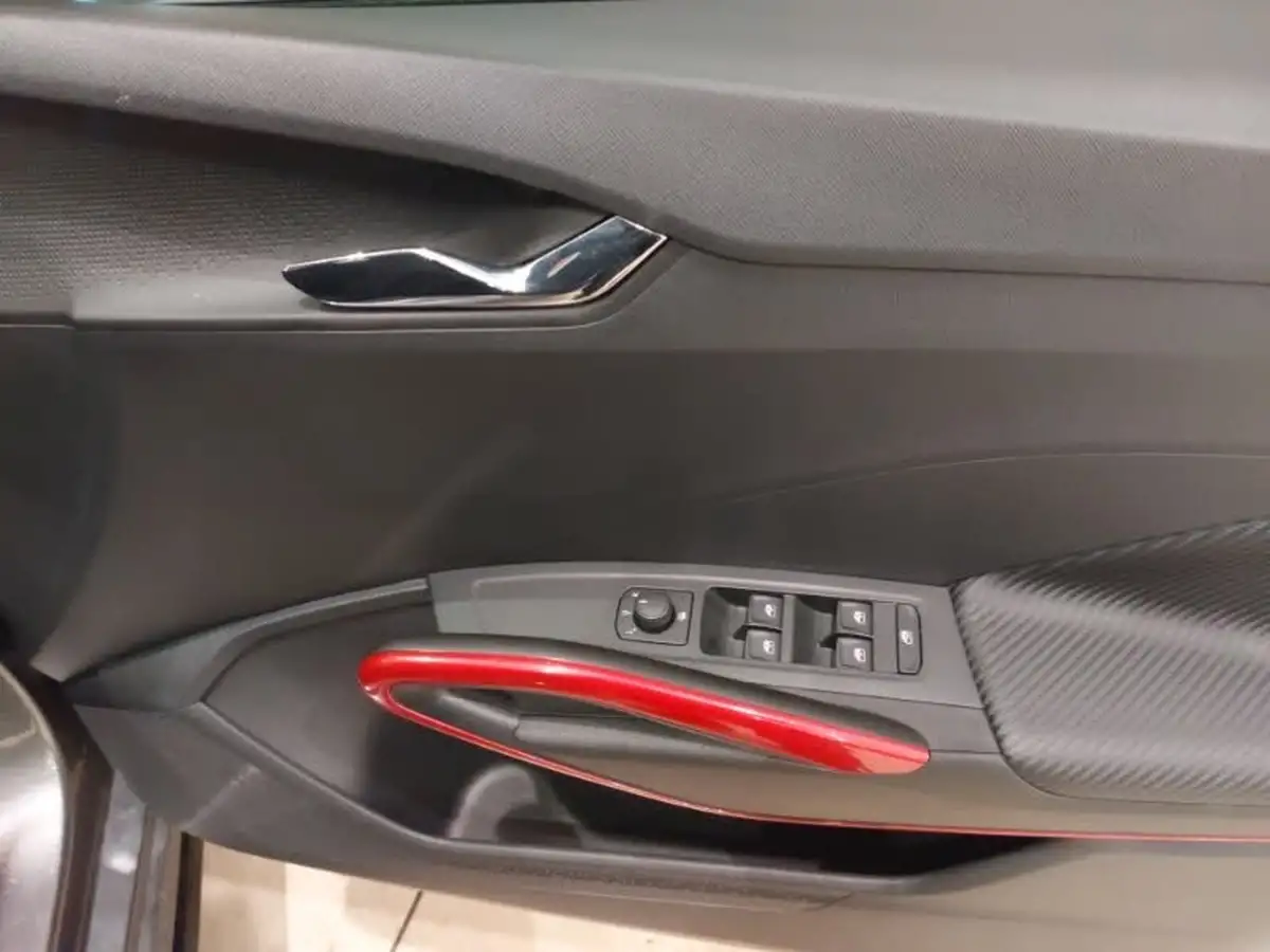 2023-skoda-fabia-10-tsi-monte-carlo-109ps-dsg-big-9