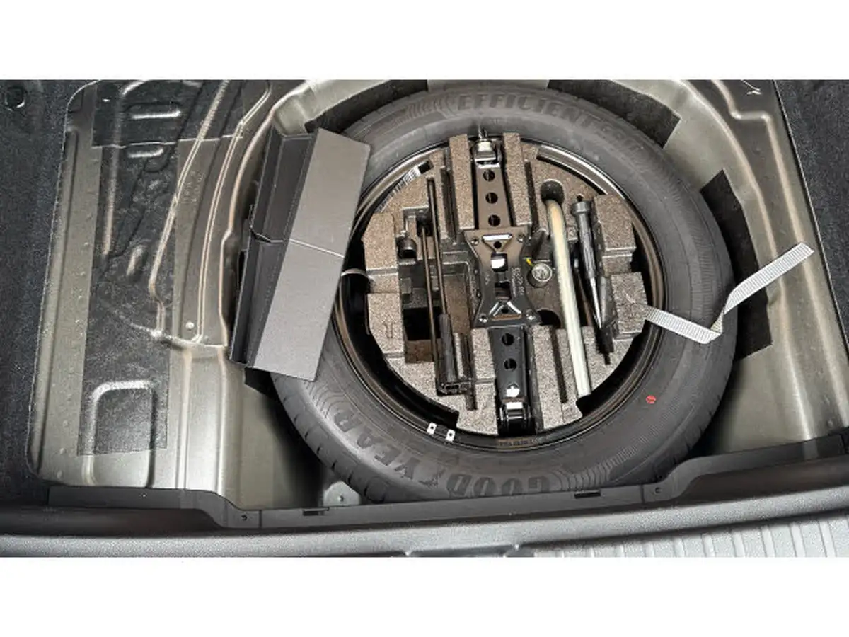 2024-skoda-kamiq-15-tsi-monte-carlo-dsg-big-42