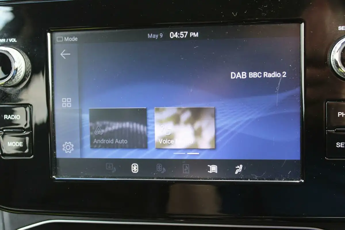 2023-kgm-ssangyong-tivoli-15-ultimate-big-14