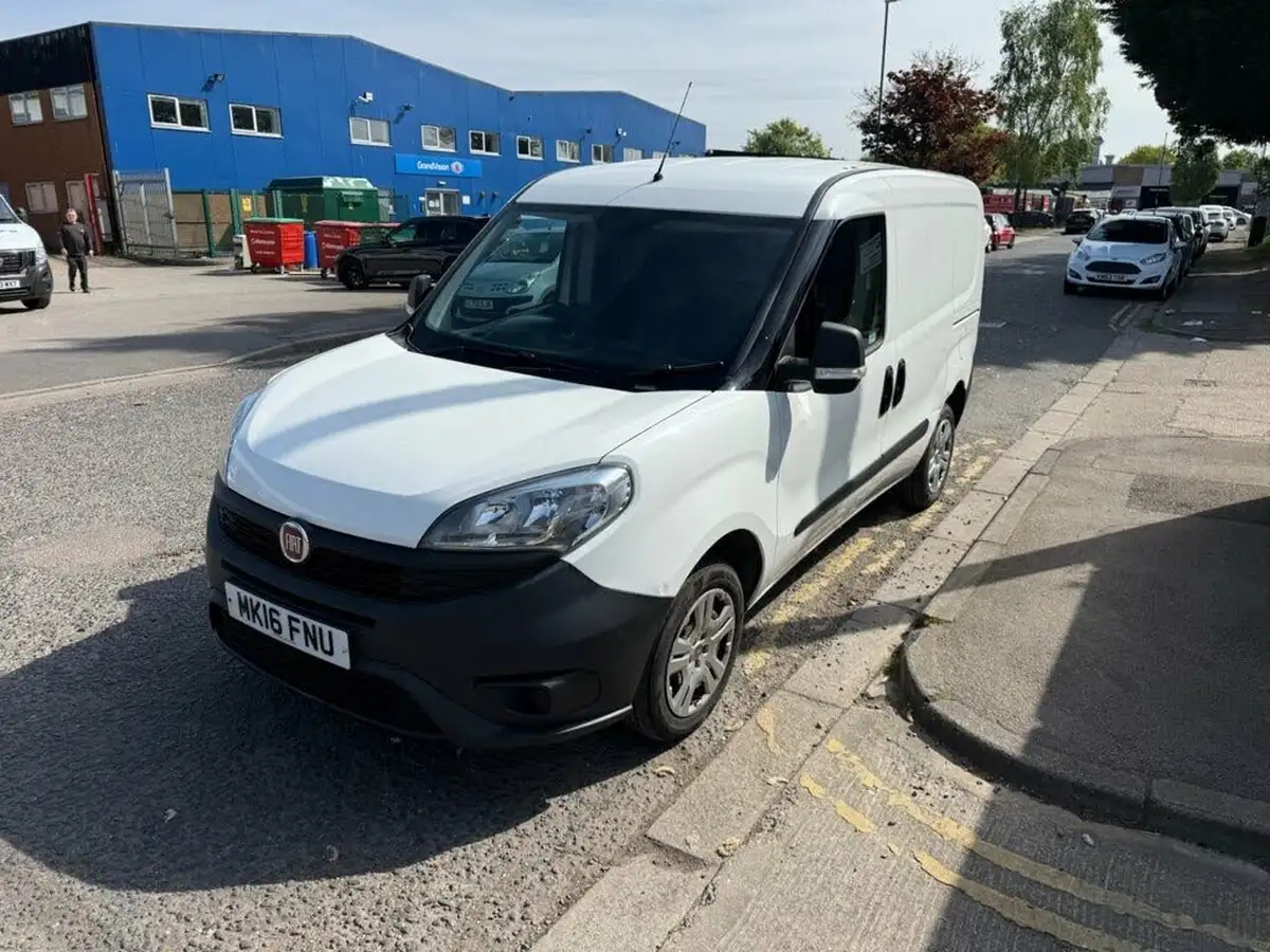 2015-fiat-doblo-cargo-13td-v-l1-refrigerated-van-big-13