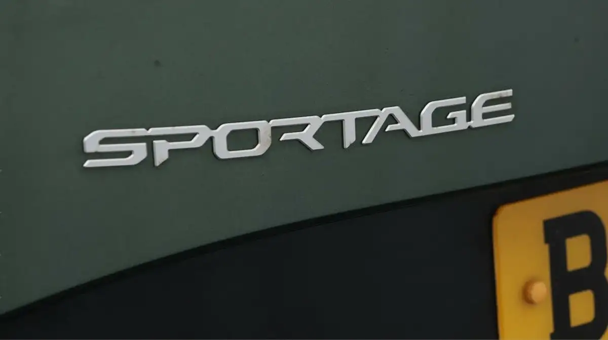 2022-kia-sportage-16-t-gdi-gt-line-226bhp-hev-1598cc-auto-big-20