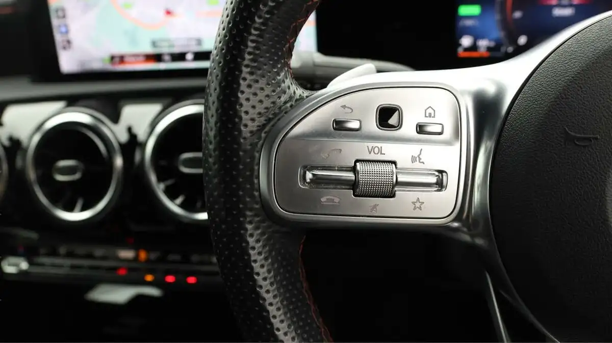 2021-mercedes-benz-a-class-13-a250e-amg-line-executive-saloon-4d-big-20