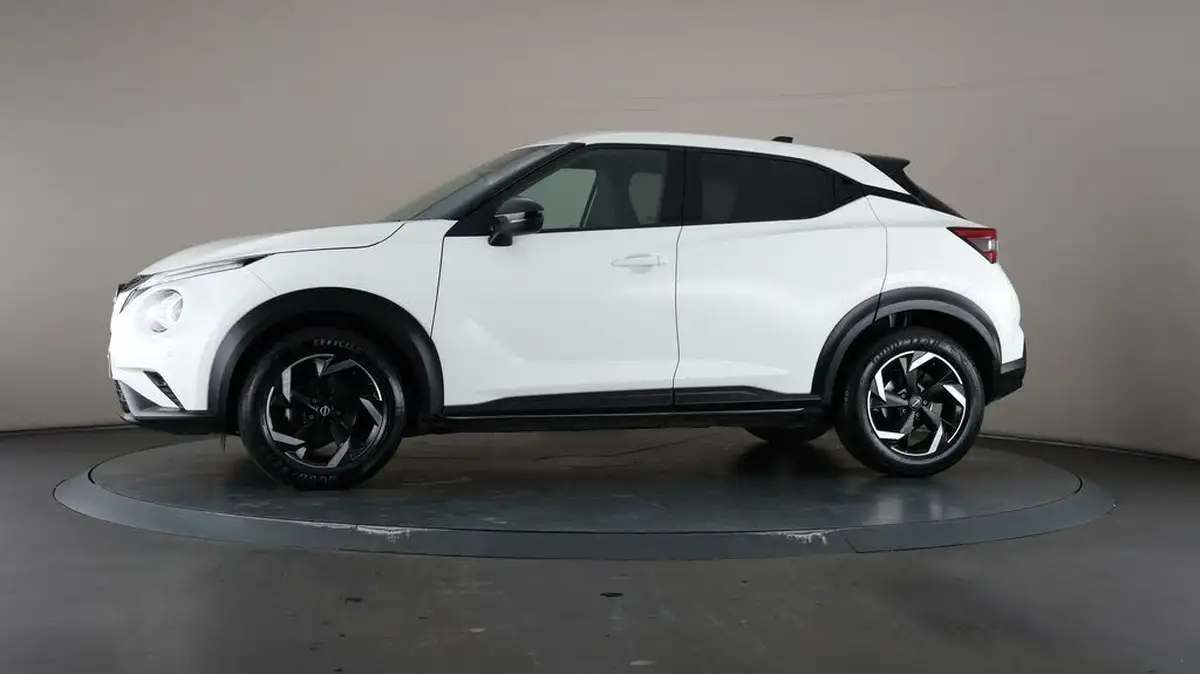2023-nissan-juke-10-dig-t-n-connecta-big-30