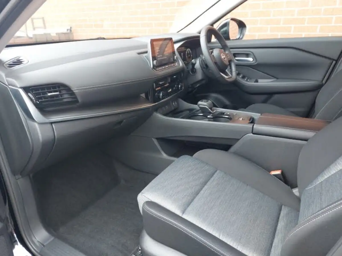 2024-nissan-x-trail-15-mhev-acenta-premium-7-seat-big-4
