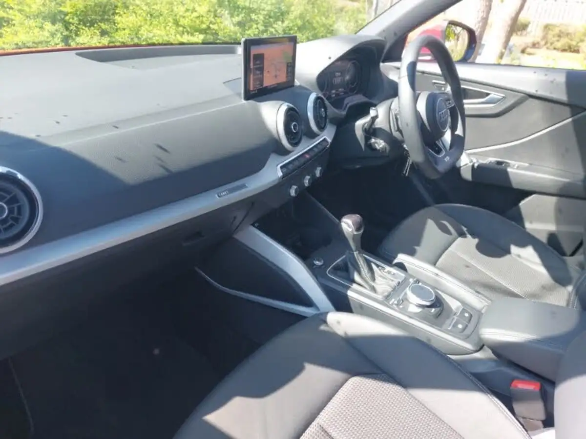 2022-audi-q2-15-35-tfsi-s-line-tronic-big-4