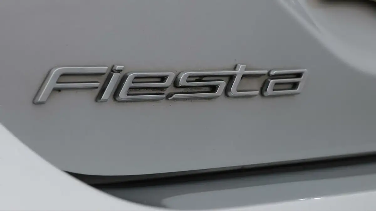 2020-ford-fiesta-10t-trend-95ps-5d-big-21