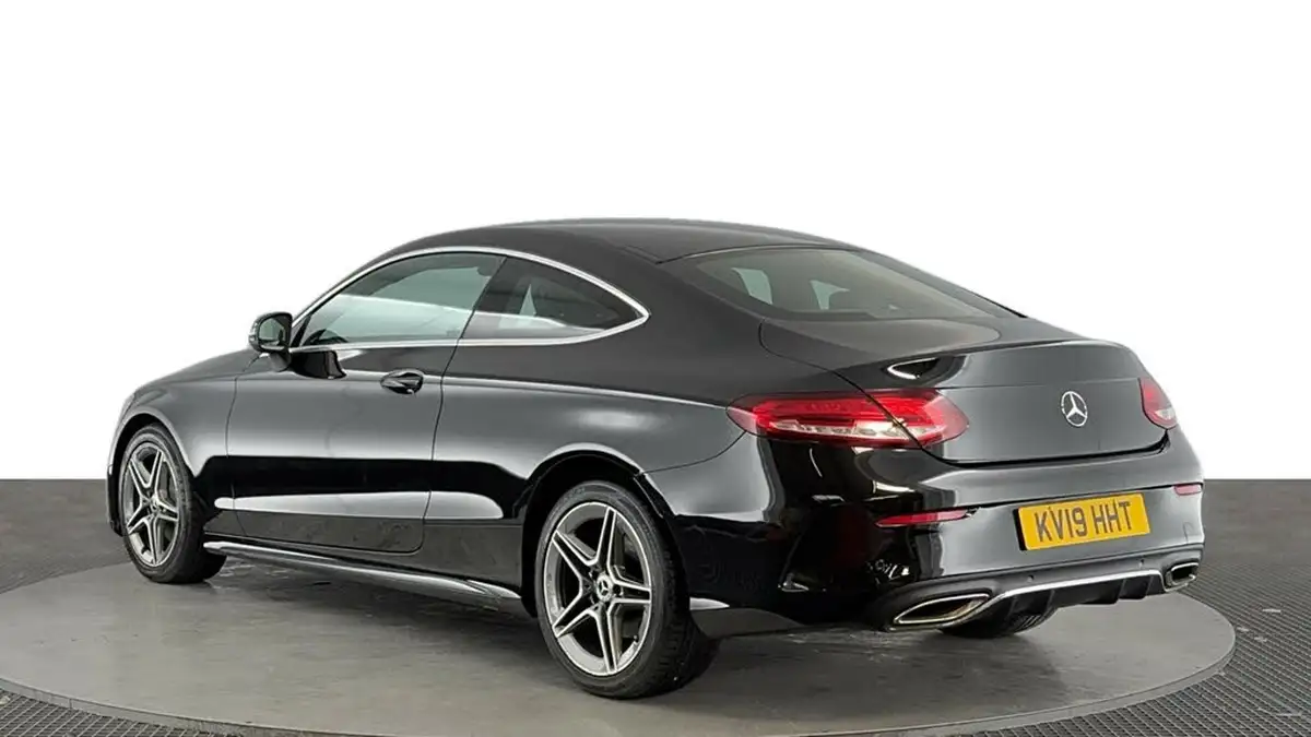2019-mercedes-benz-c-class-16-c180-amg-line-coupe-2d-big-5
