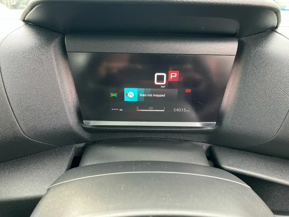 2021-citroen-c4-12-puretech-sense-plus-eat8-big-13