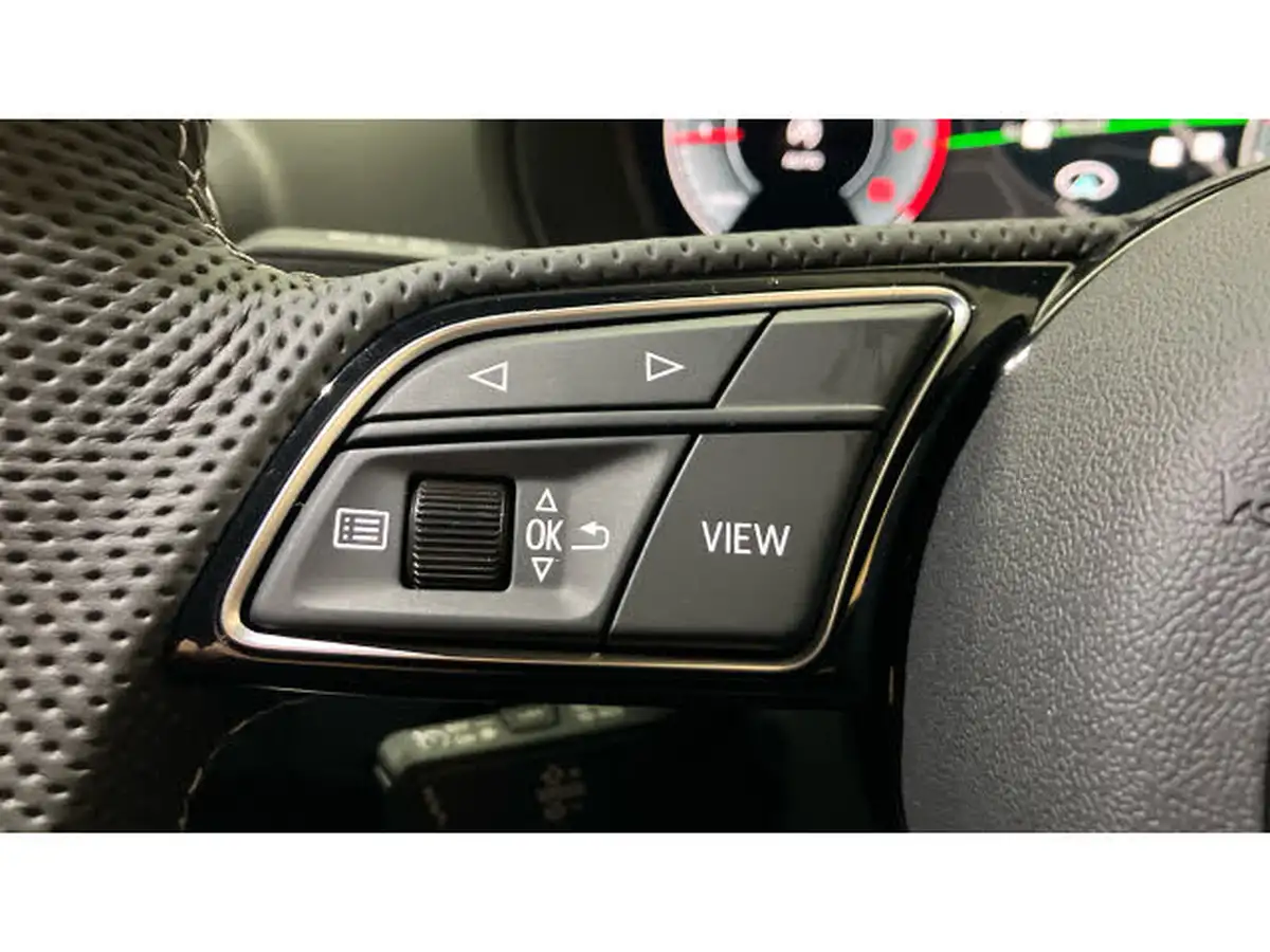 2024-audi-q2-15-35-tfsi-s-line-big-16