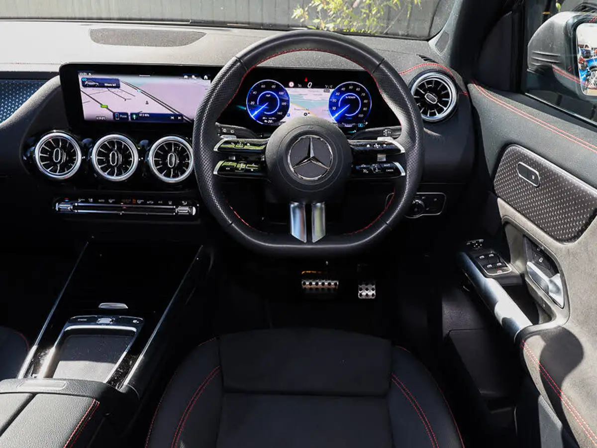 2024-mercedes-benz-eqa-e-eqa-250-amg-line-executive-big-6