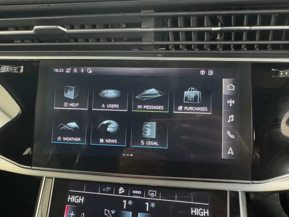 2021-audi-q7-30-55-tfsi-e-s-line-big-66