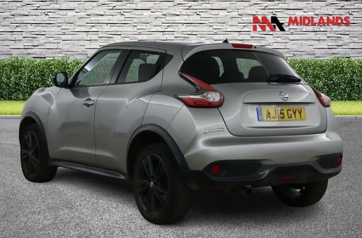 2015-nissan-juke-12-acenta-premium-big-2
