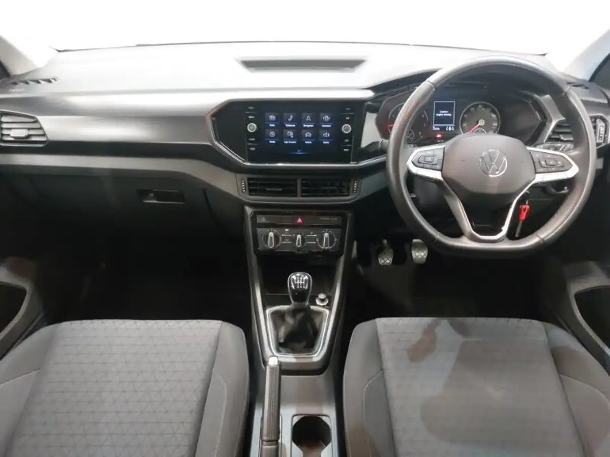 2022-volkswagen-t-cross-10-tsi-se-110ps-big-2