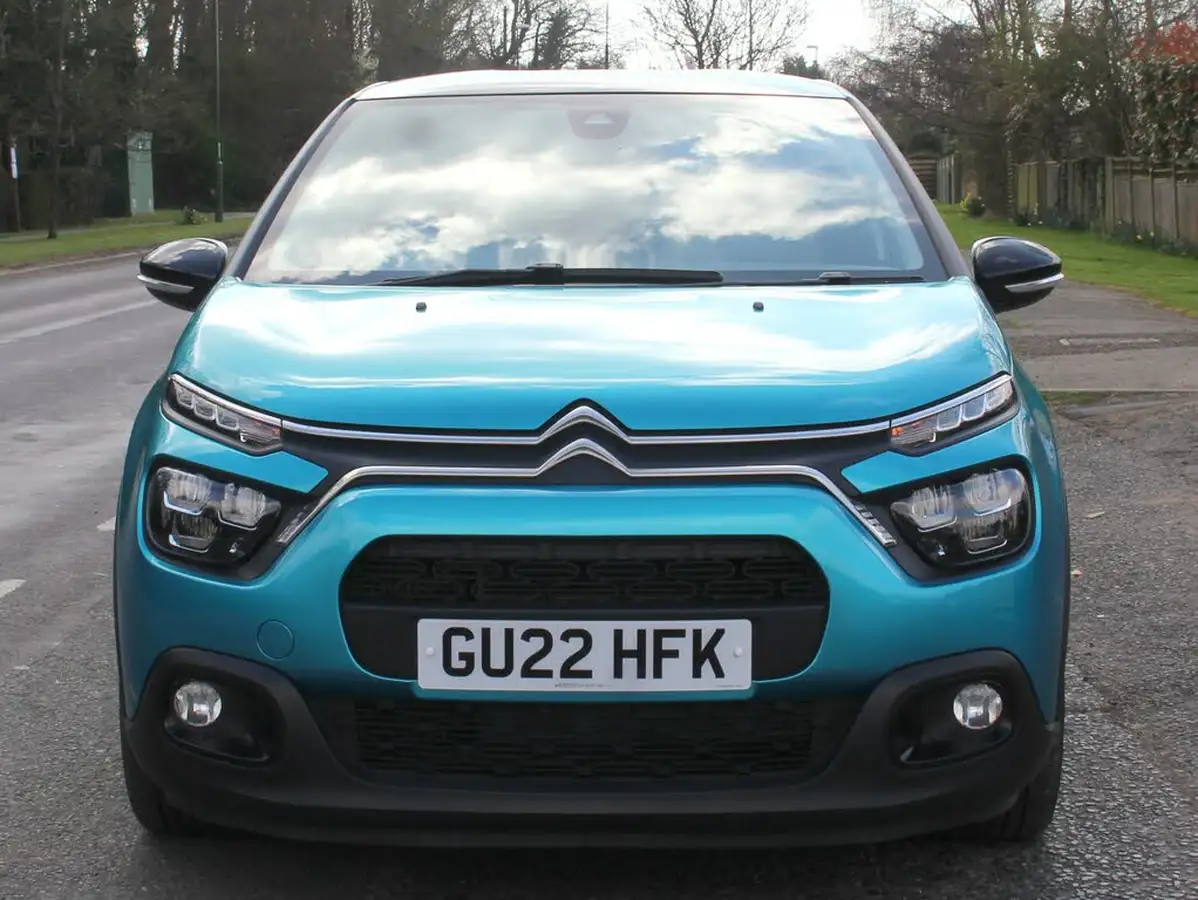 2022-citroen-c3-12-puretech-shine-plus-110ps-ss-eat6-big-15