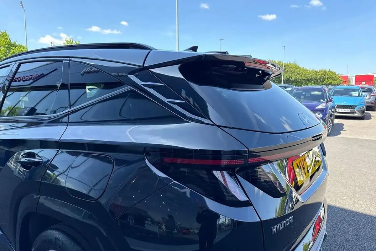2023-hyundai-tucson-16-t-gdi-n-line-150ps-48-volt-mhev-dct-big-29