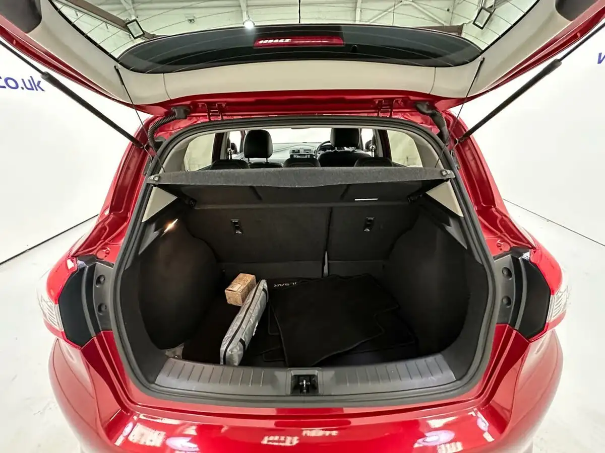 2018-nissan-pulsar-12-dig-t-n-connecta-style-big-21