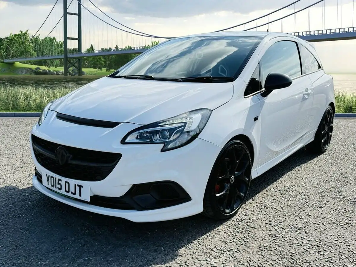 2015-vauxhall-corsa-16i-vxr-big-6