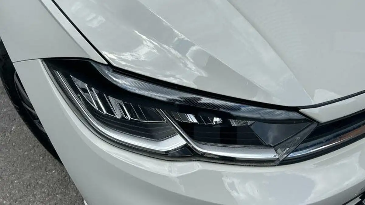 2022-volkswagen-polo-10-tsi-life-big-8