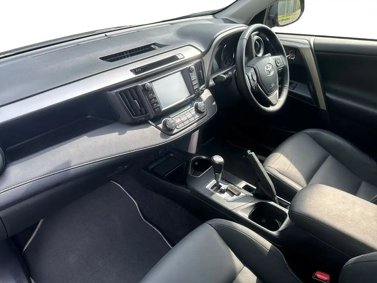 2017-toyota-rav4-25-vvt-i-excel-awd-tss-navi-big-12