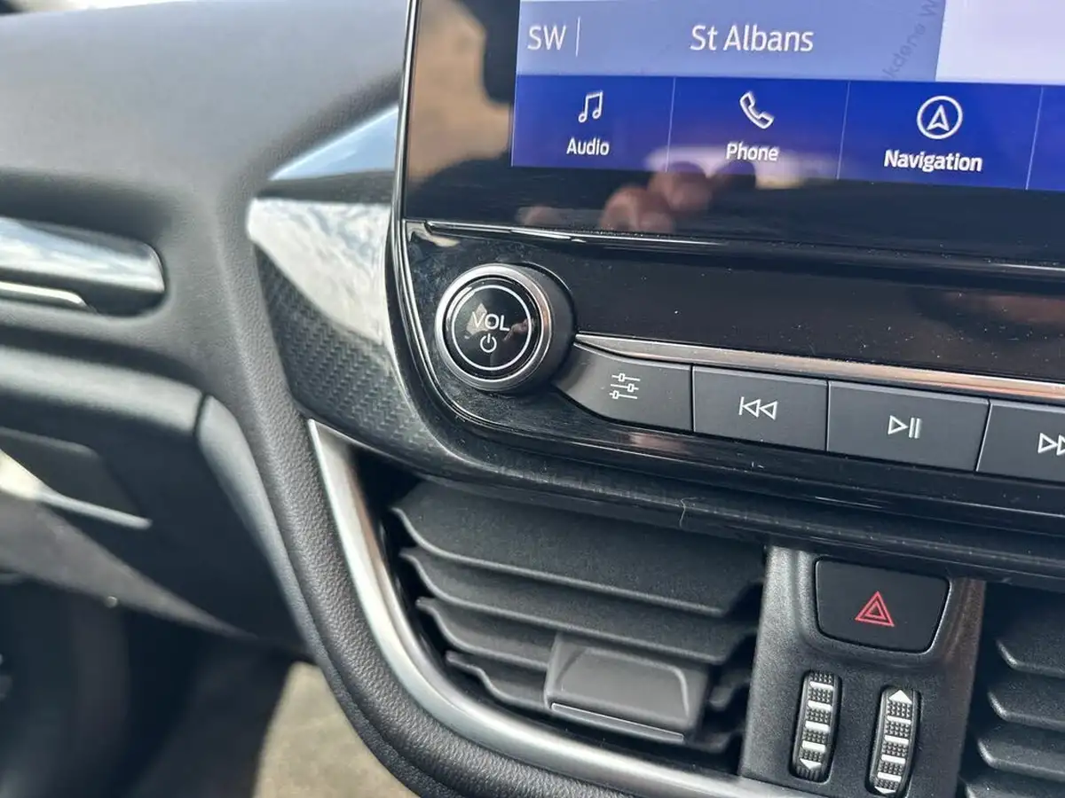 2023-ford-fiesta-10t-active-x-125ps-hybrid-mhev-powershift-big-21