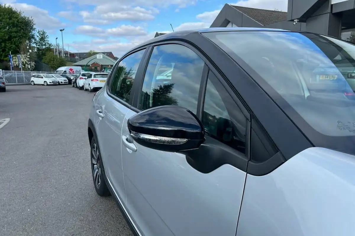 2018-citroen-c3-12-puretech-feel-82ps-big-19