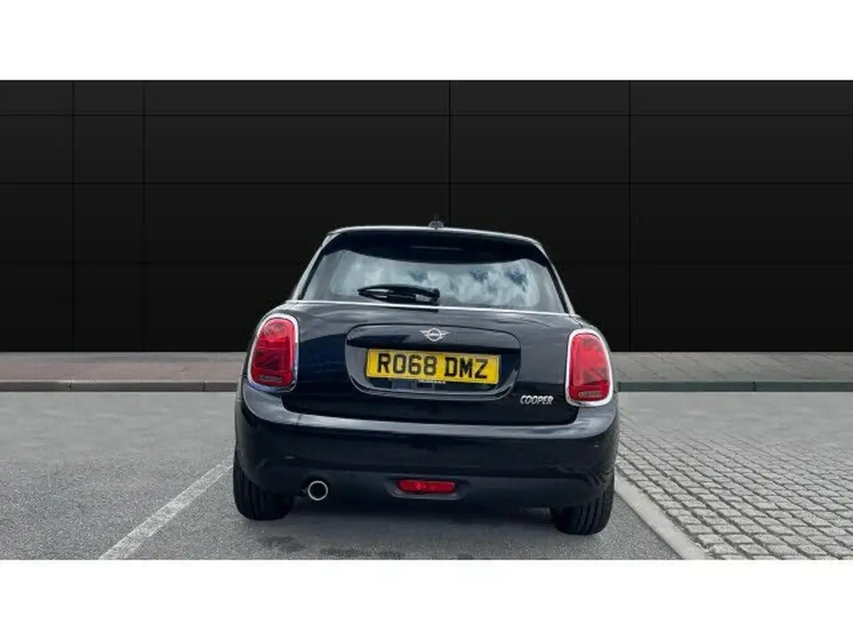2018-mini-cooper-15-cooper-series-ii-ss-hatchback-5d-big-5