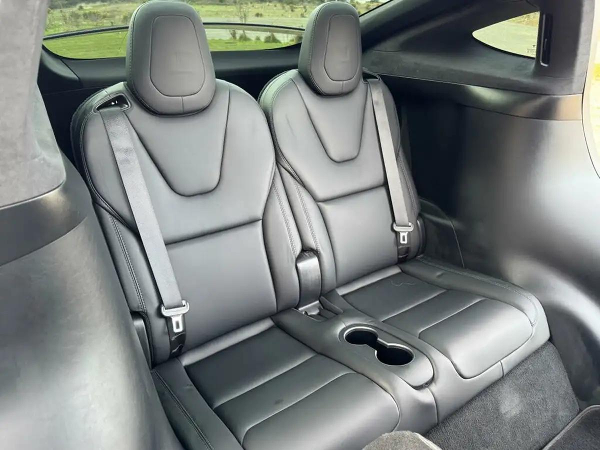 2020-tesla-model-x-e-ludicrous-performance-big-19