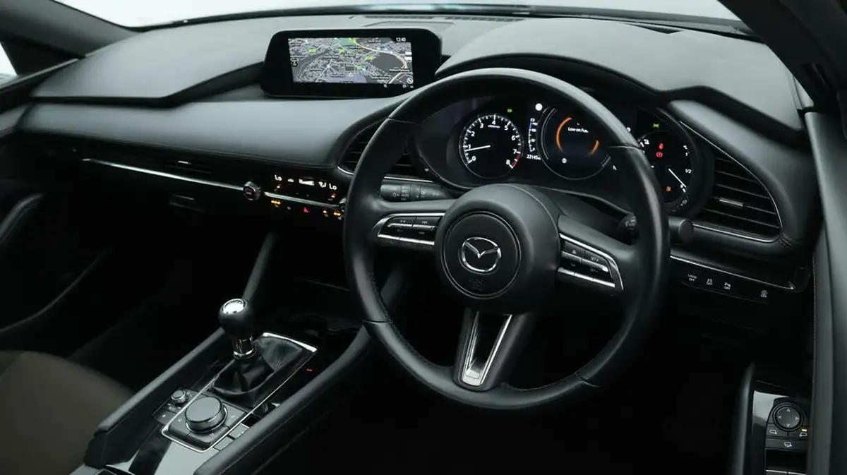 2023-mazda-mazda3-20-sport-lux-186ps-hatchback-5d-big-9