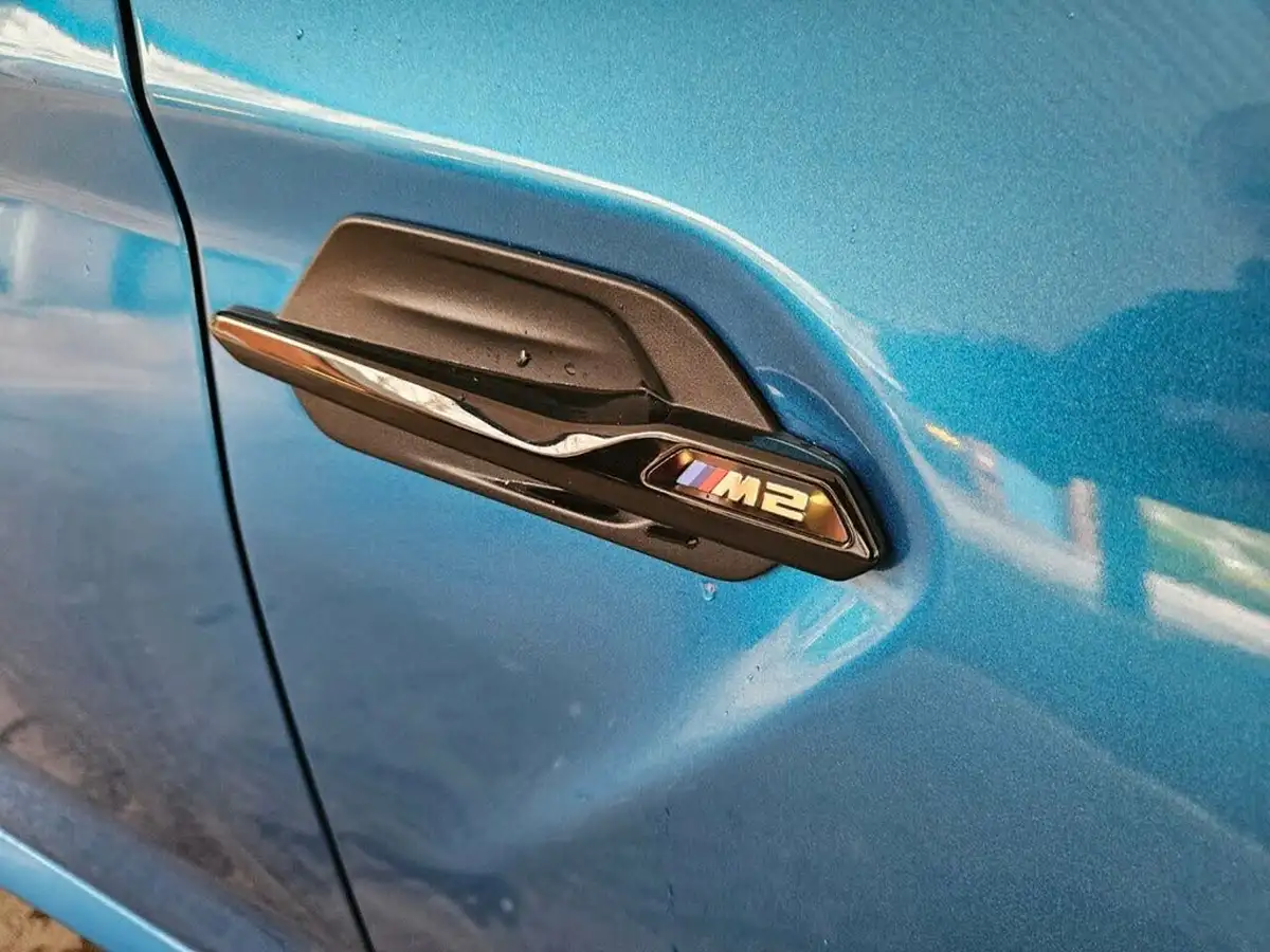 2020-bmw-2-series-30-m2-competition-big-40