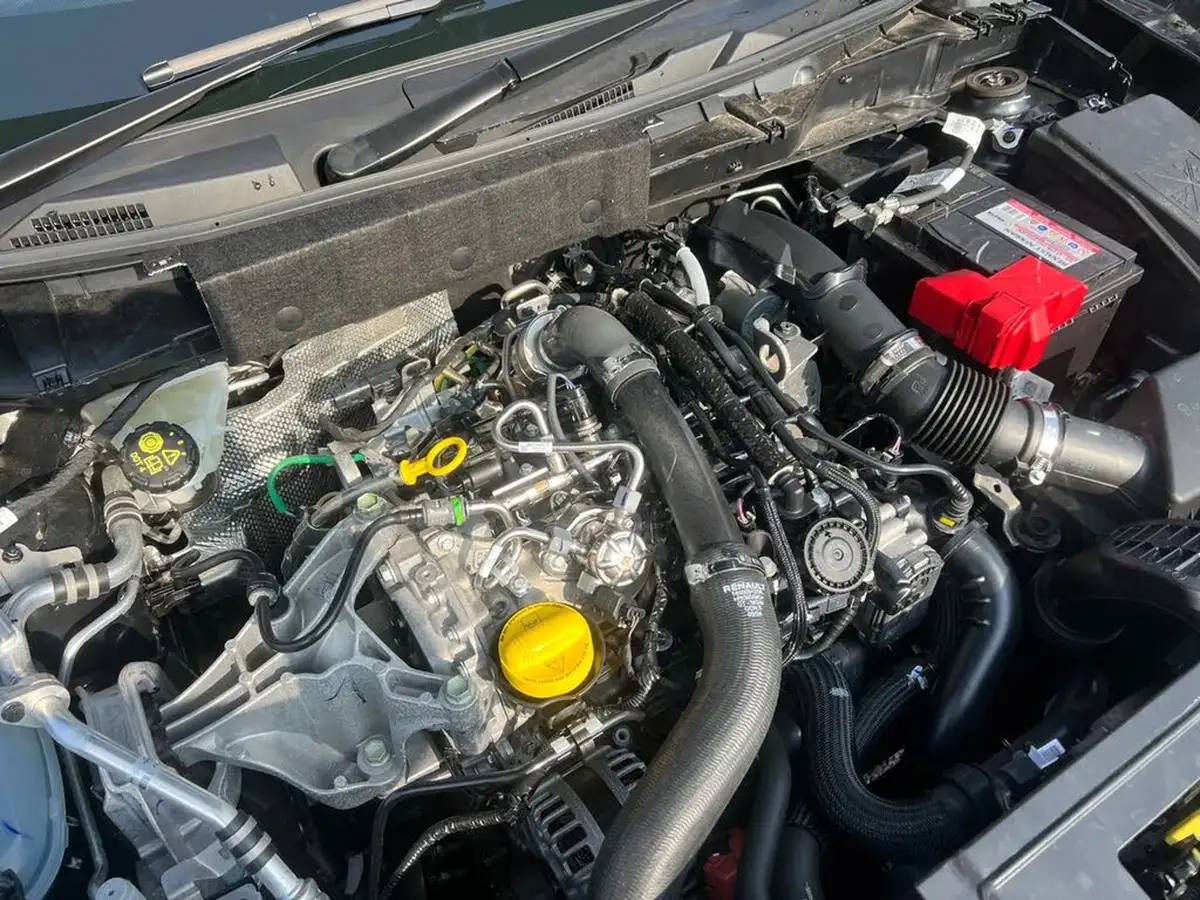 2024-nissan-juke-10-dig-t-n-connecta-big-10