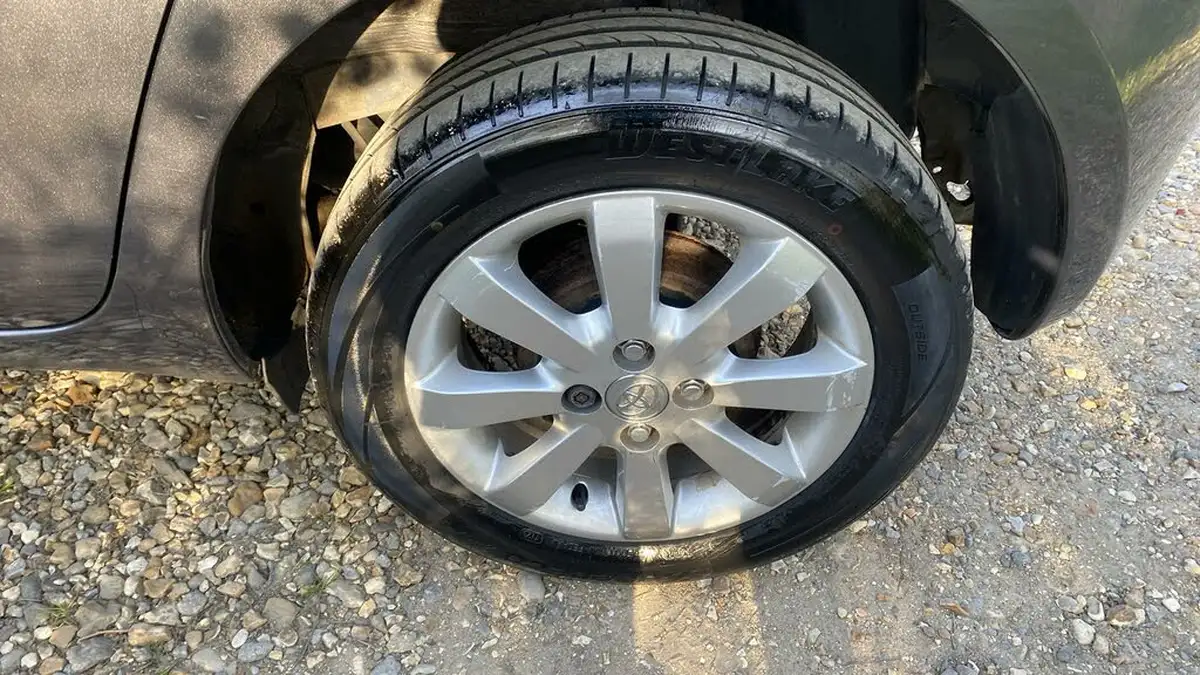 2008-toyota-yaris-14td-tr-d-4d-5d-mmt-big-53