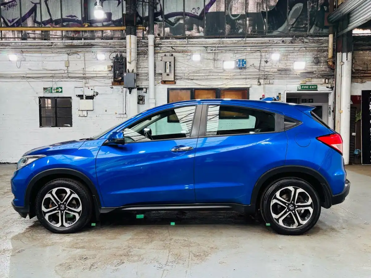 2016-honda-hr-v-16-i-dtec-se-navi-big-8