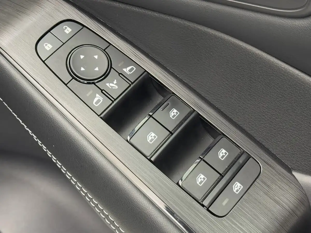 2022-nissan-qashqai-13-dig-t-n-connecta-140ps-big-18