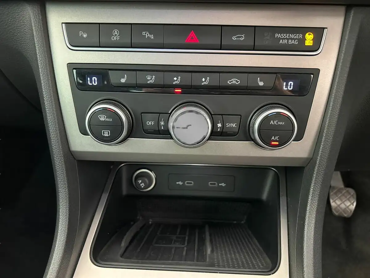 2022-seat-ateca-20tdi-xperience-lux-150ps-suv-big-2