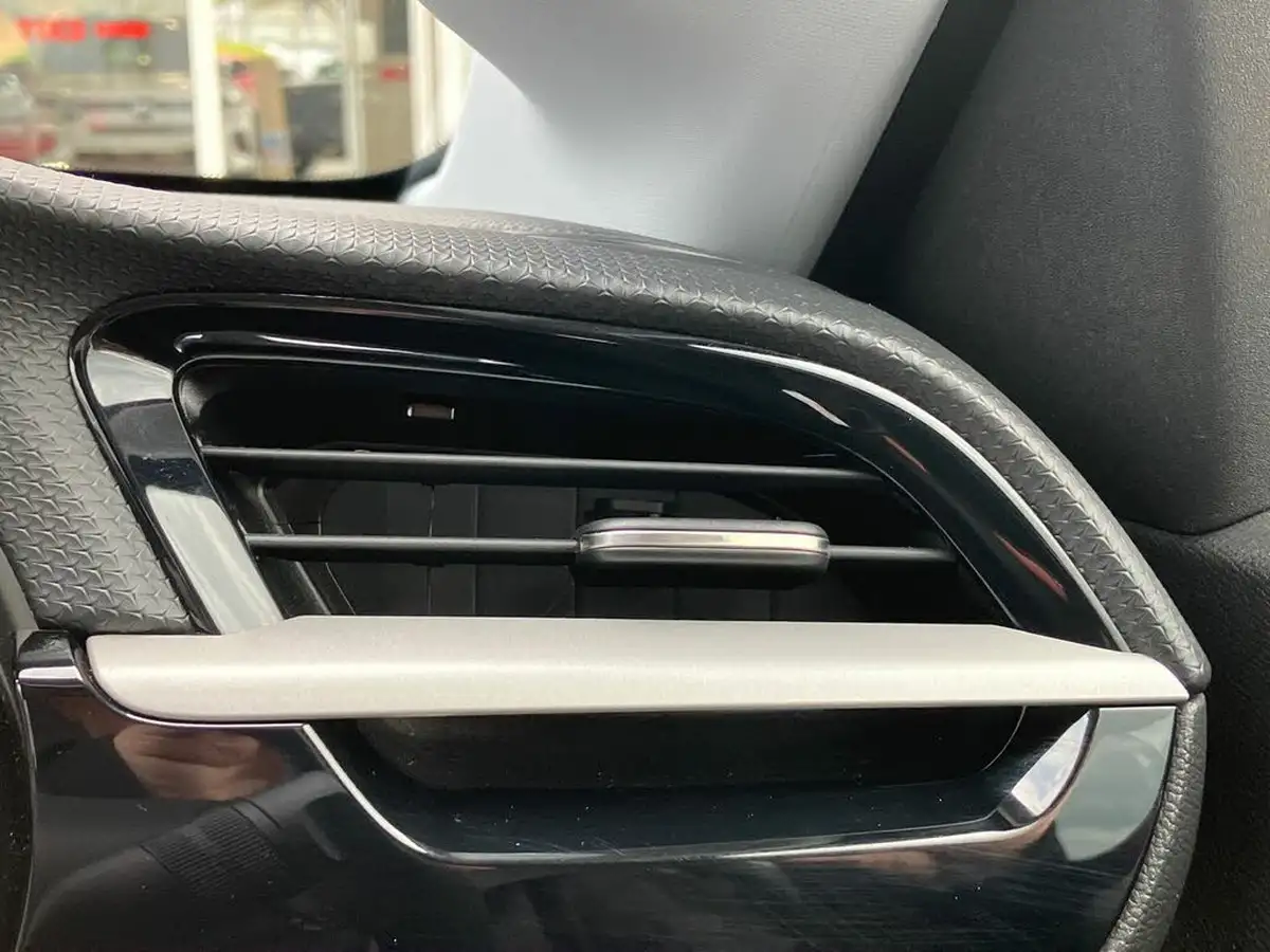 2021-vauxhall-corsa-12-turbo-se-premium-big-37