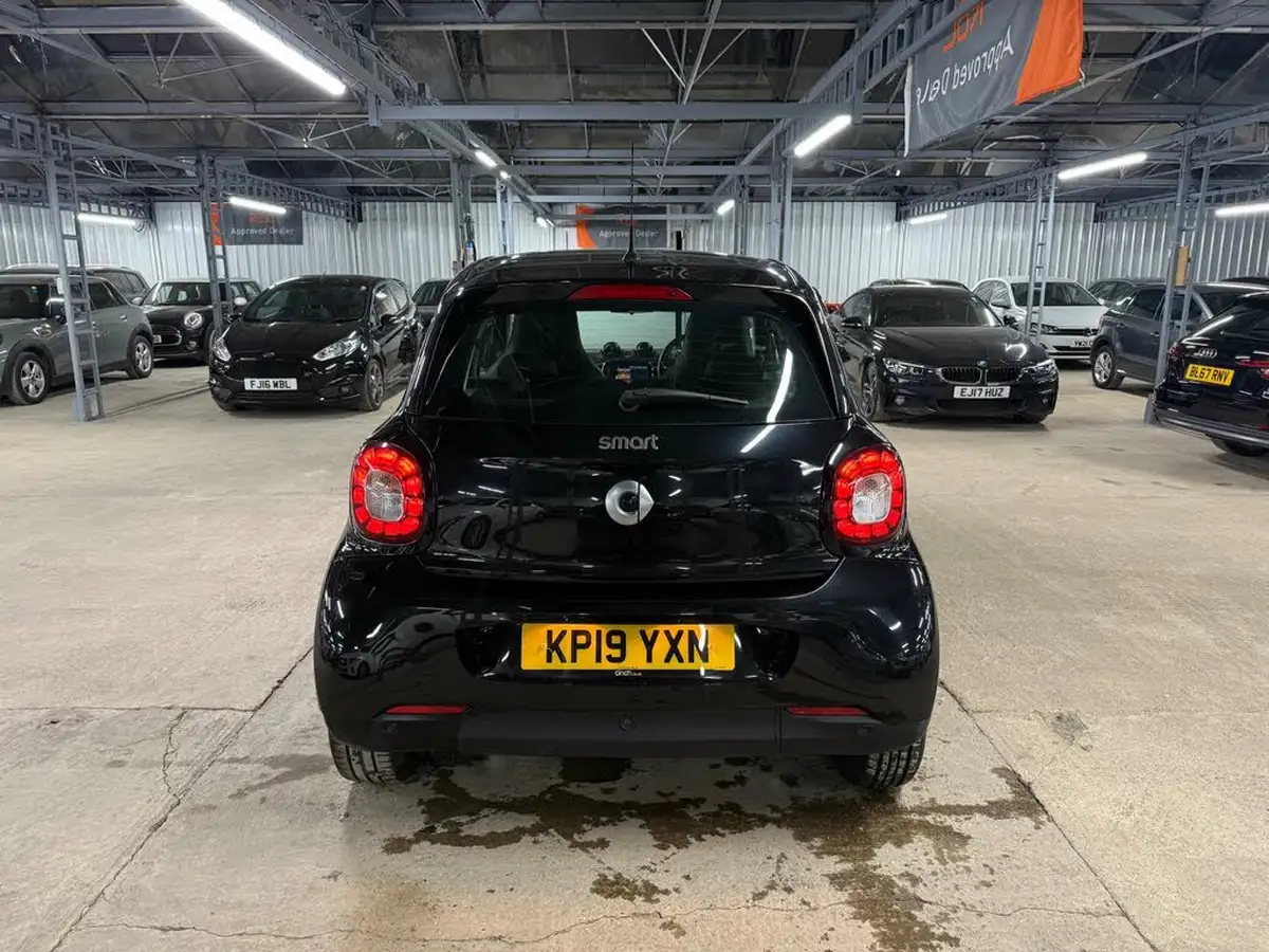 2019-smart-forfour-10-prime-premium-twinamic-big-8