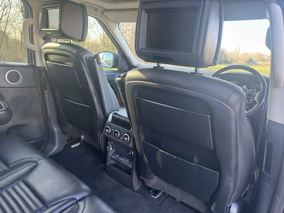 2018-land-rover-discovery-30-sd-v6-hse-luxury-big-15