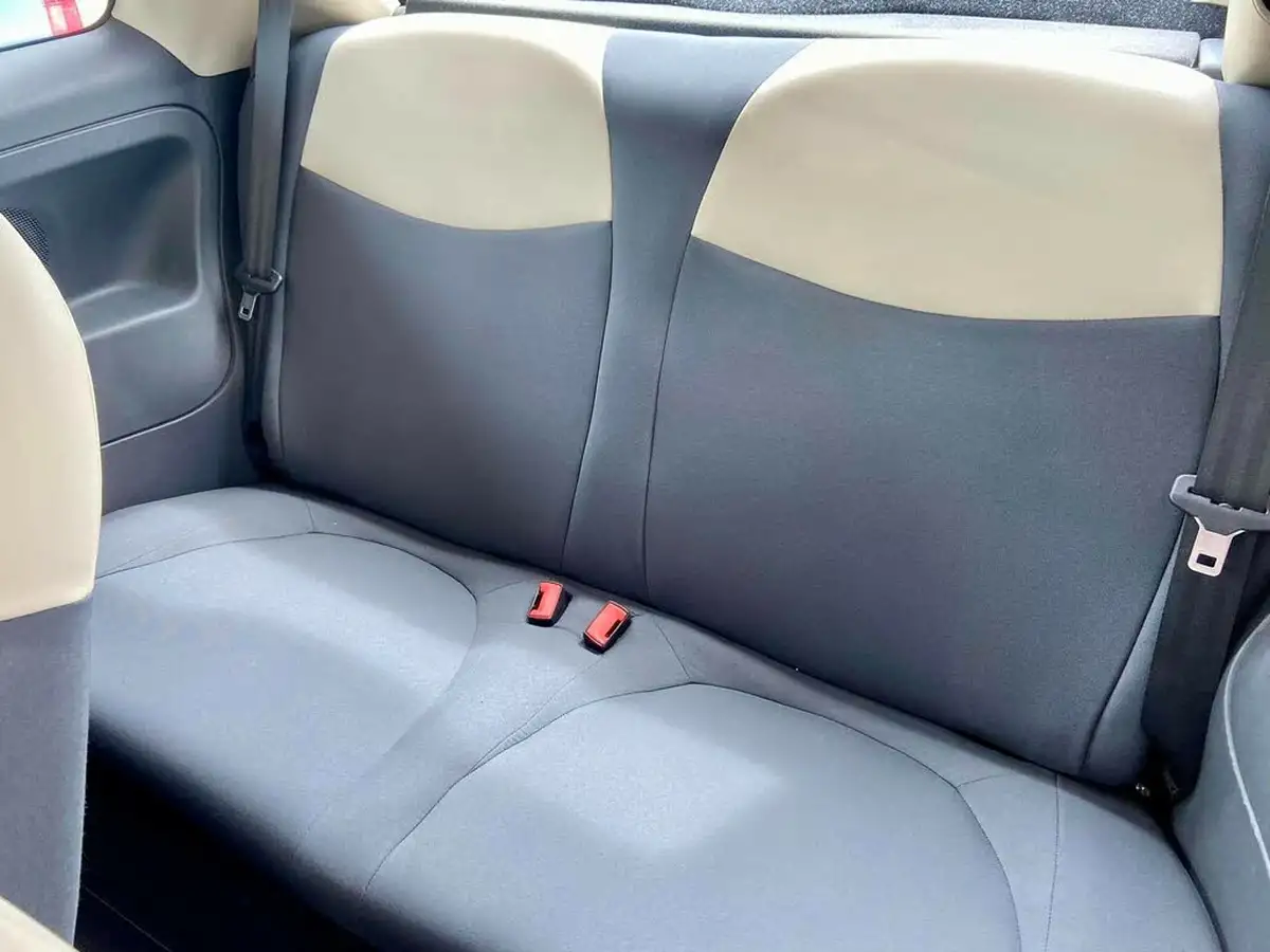2014-fiat-500-12-pop-big-10