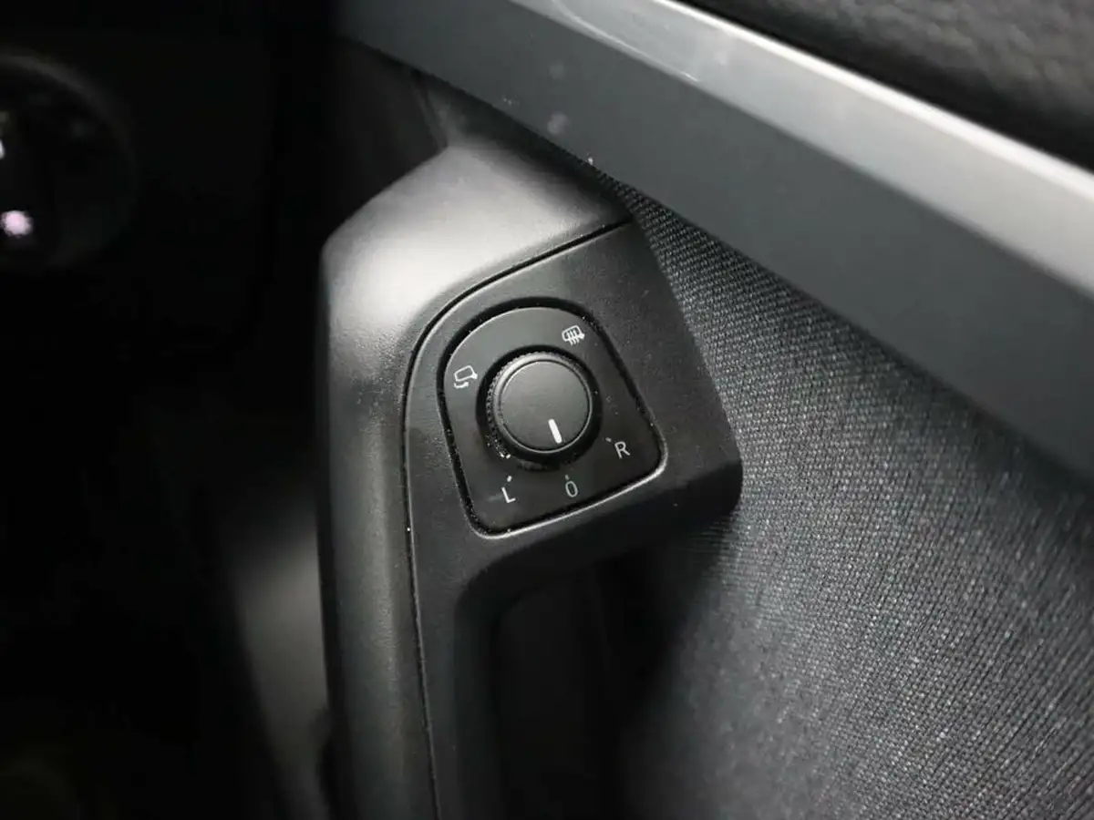 2021-seat-ateca-15-tsi-evo-se-technology-dsg-big-38